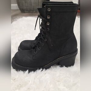 Bakers - Chisel -Black Combat Boots. Size 6.